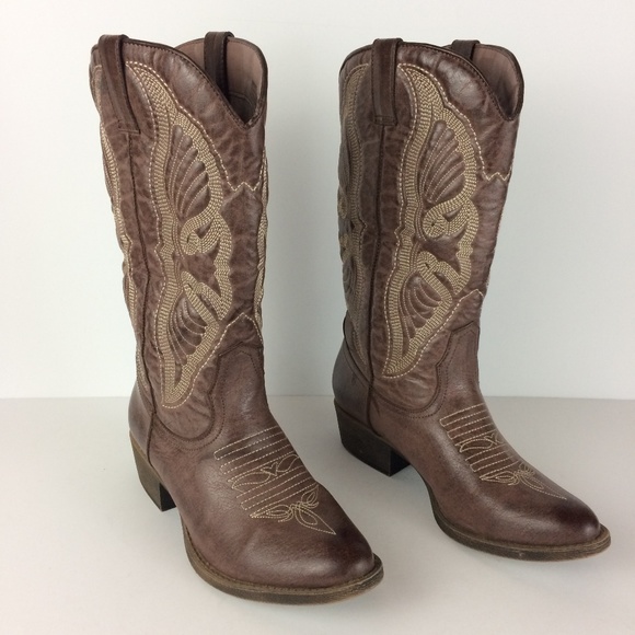 Coconuts by Matisse Shoes - Coconuts by Matisse Chance Brown Cowboy Boots Sz 8